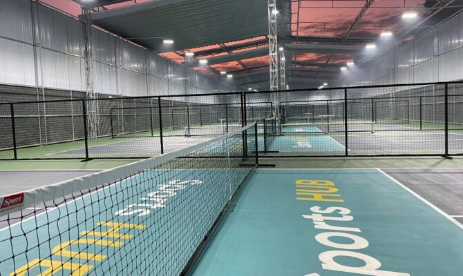 Giá thuê sân pickleball tại SportsHub 